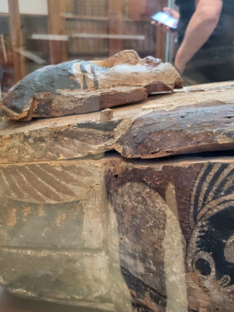 Sarcofago egizio nel Museu do Carmo