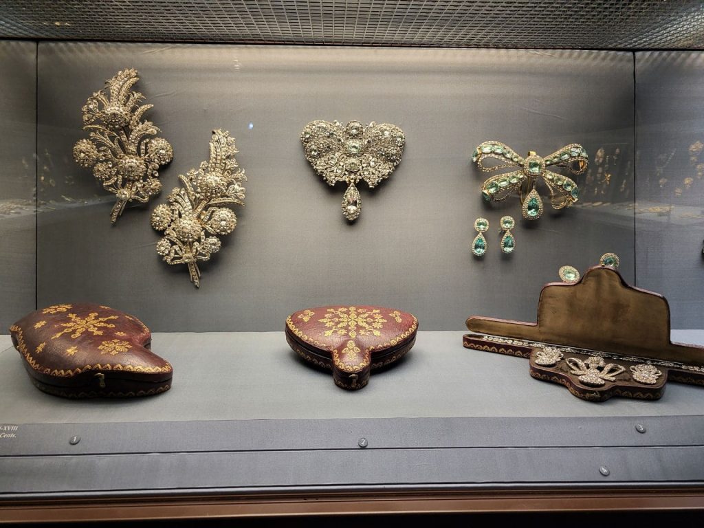 Gioielli nel Museo di Arte Antica di Lisbona