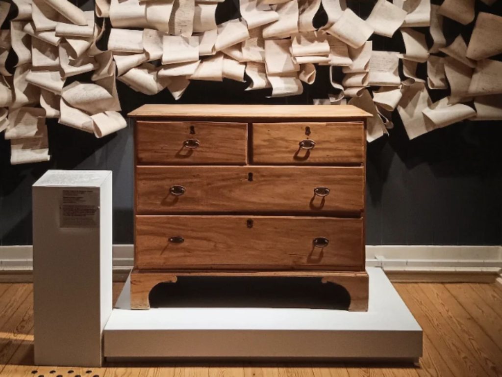 Scrivania appartenuta a Fernando Pessoa